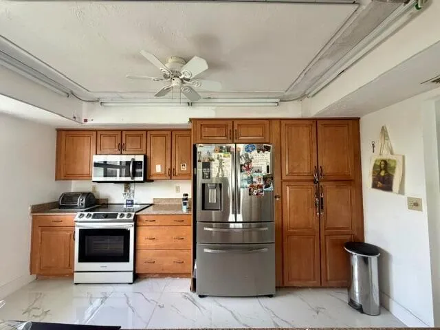16141 W BLATT BOULEVARD #413 Weston, FL 33326