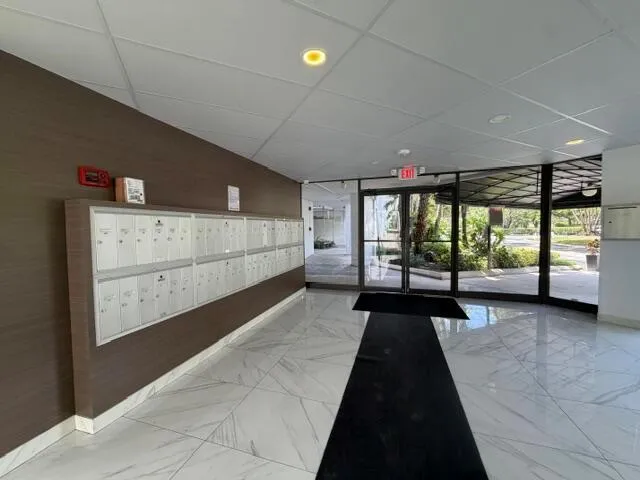 16141 W BLATT BOULEVARD #413 Weston, FL 33326