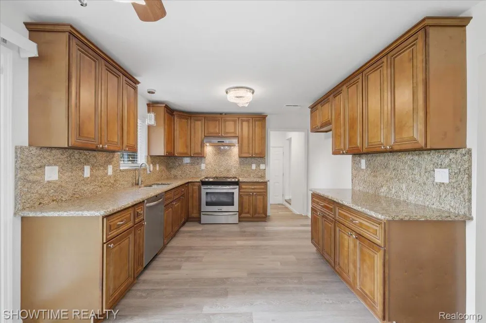 29255 Utley Road Farmington Hills City, MI 48334