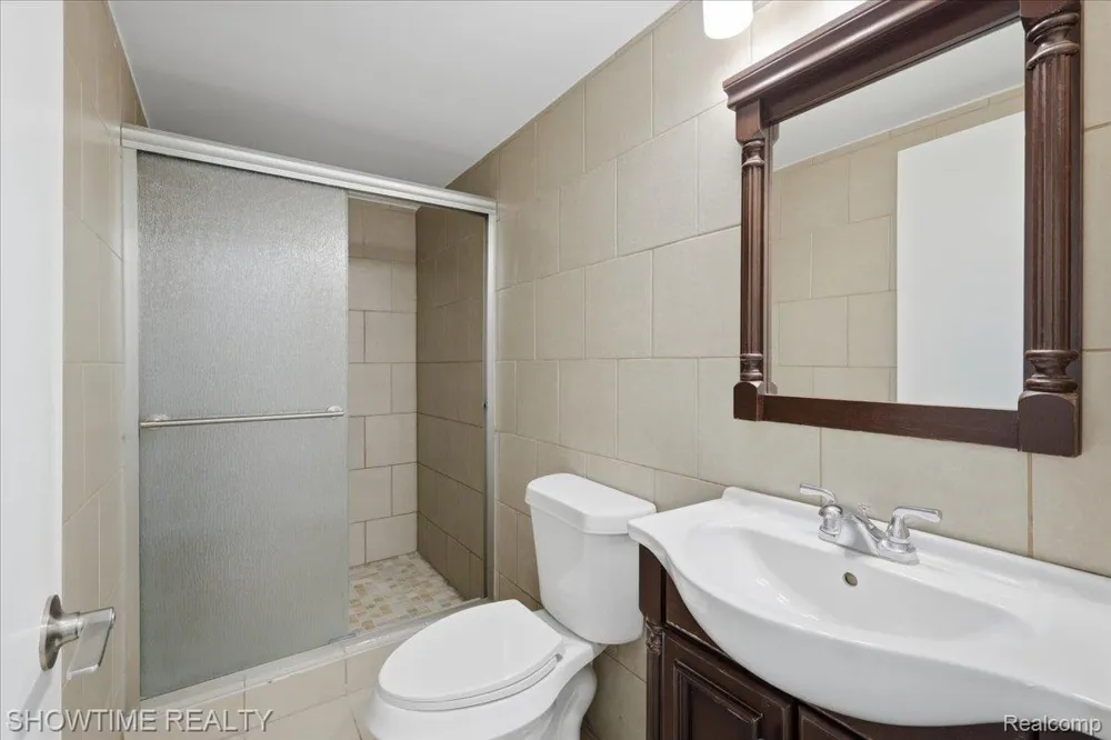 29255 Utley Road Farmington Hills City, MI 48334