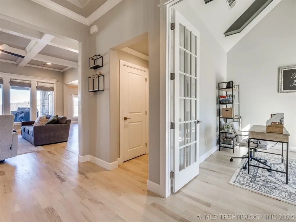 25 W 166th Place S Glenpool, OK 74033