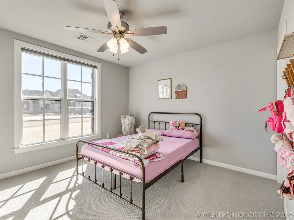 25 W 166th Place S Glenpool, OK 74033