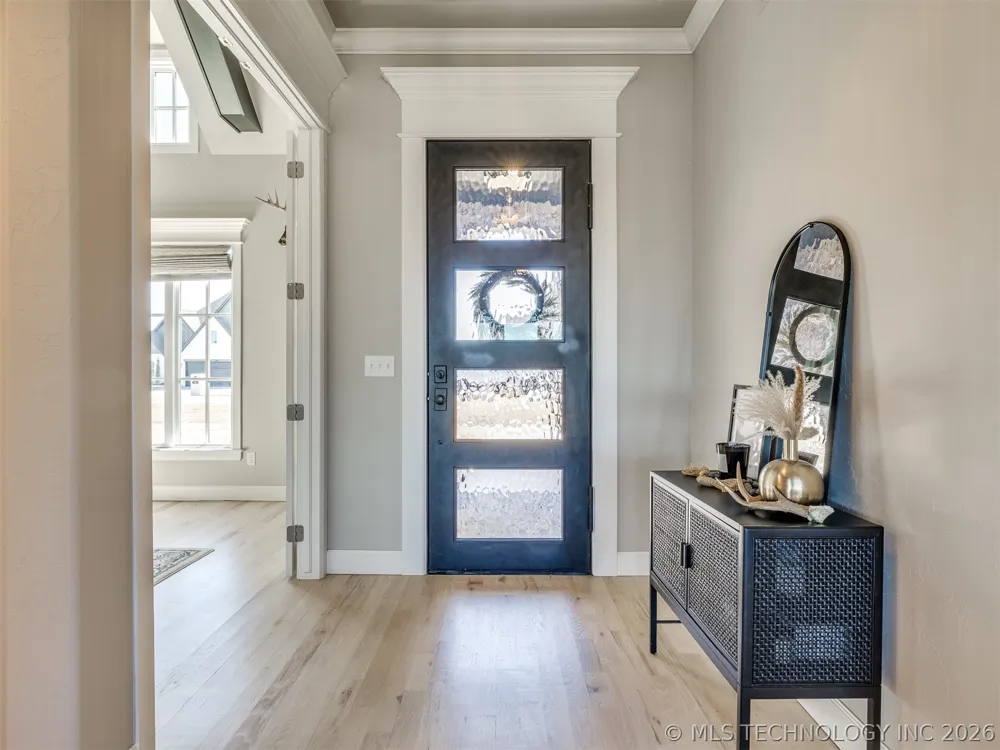 25 W 166th Place S Glenpool, OK 74033