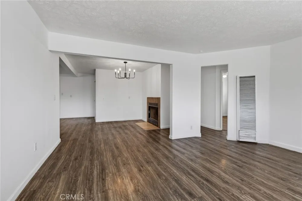 13813 Clearcrest Baldwin Park, CA 91706