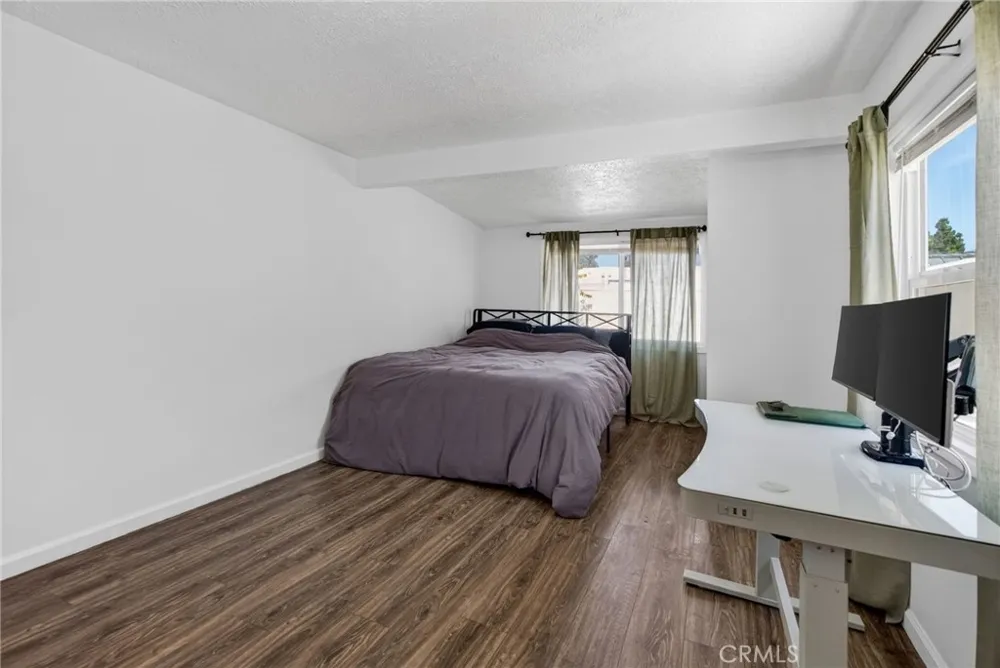 13813 Clearcrest Baldwin Park, CA 91706