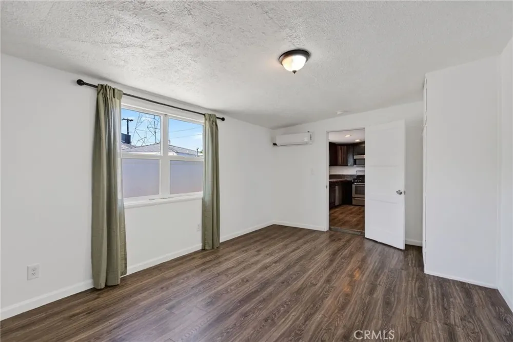 13813 Clearcrest Baldwin Park, CA 91706