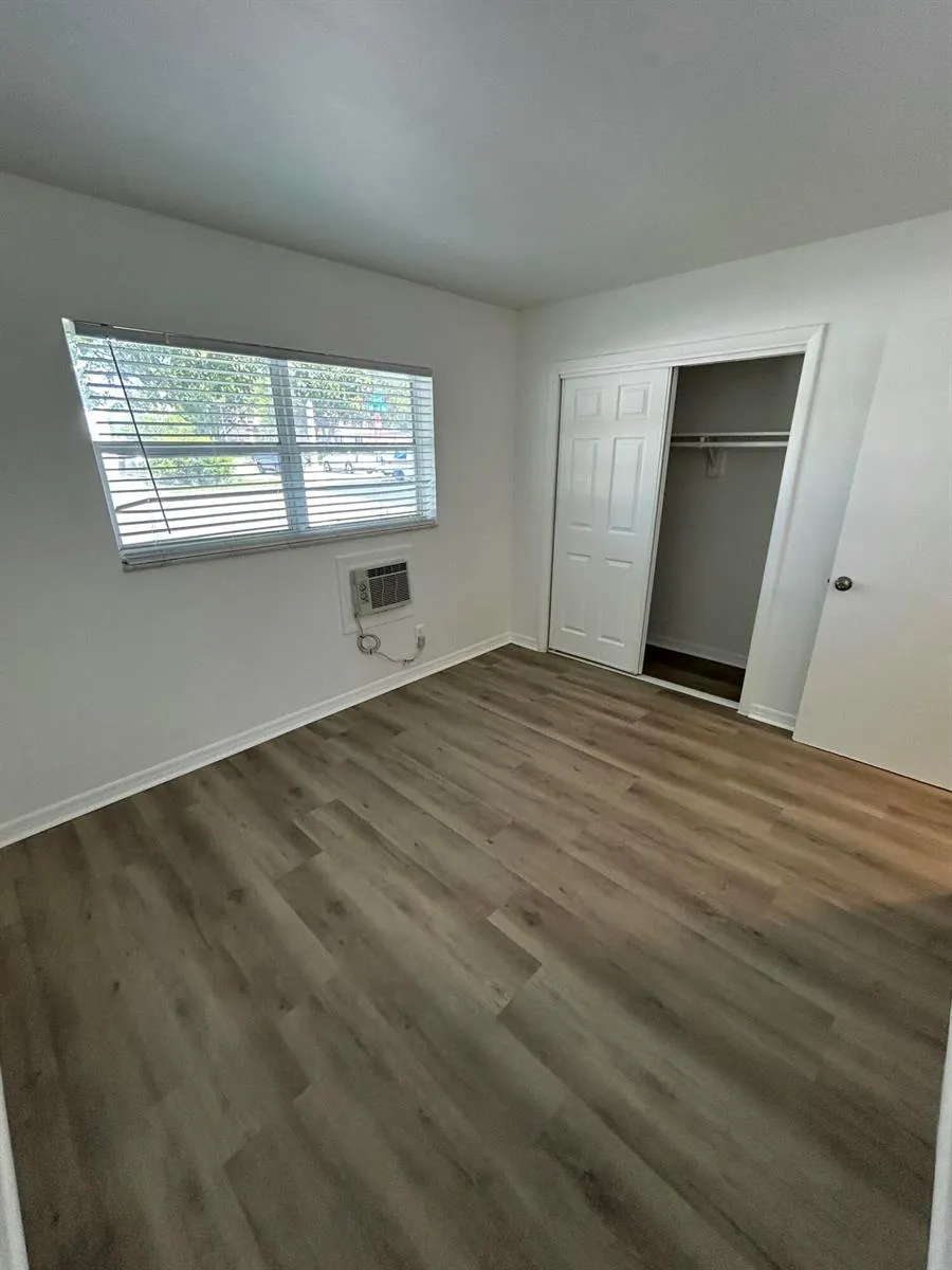 749 SE 15th Street #6 Fort Lauderdale, FL 33316