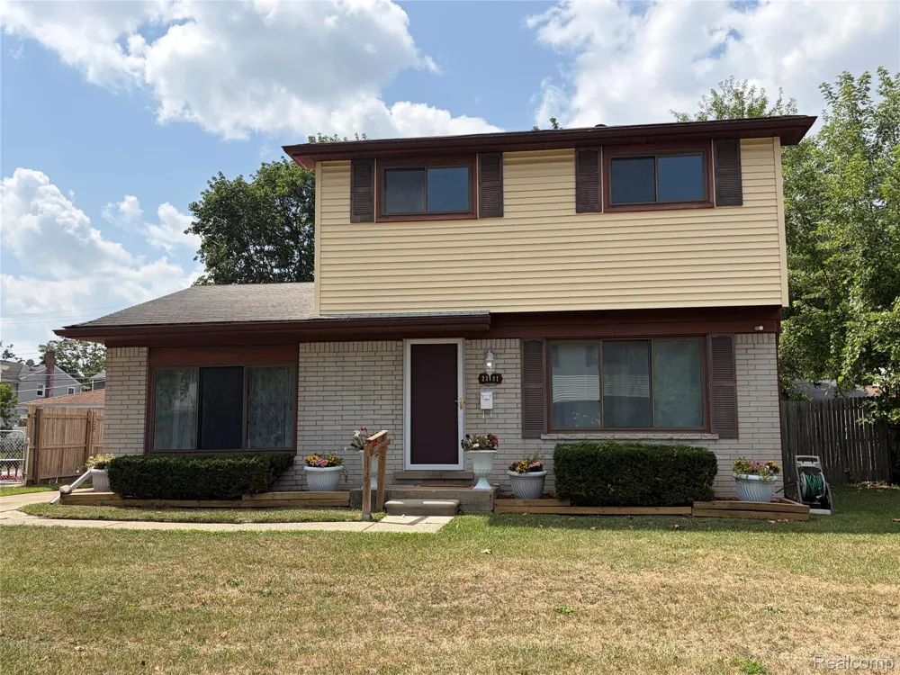 23101 Purdue Avenue Farmington Hills City, MI 48336