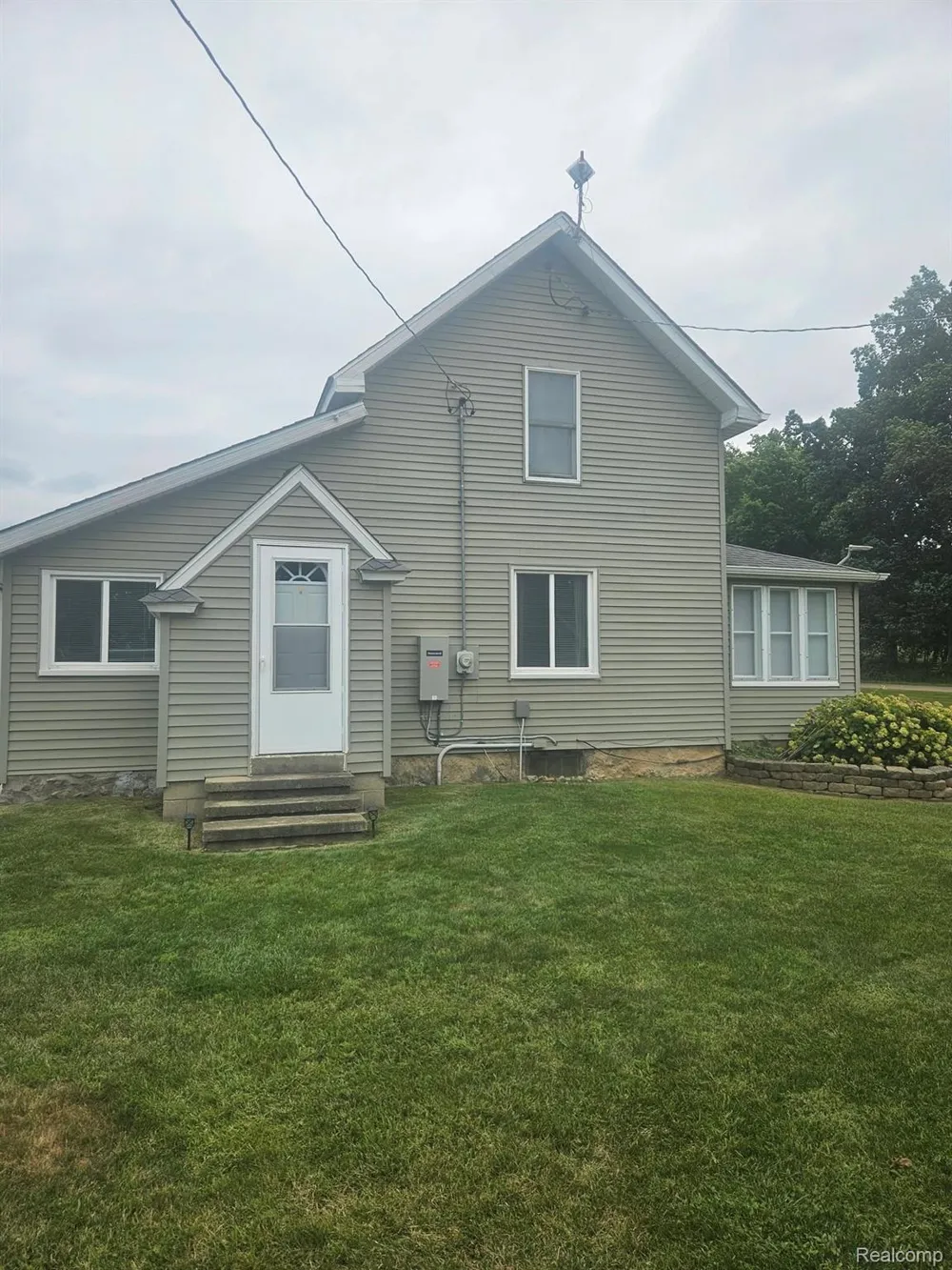 1660 W Brown Road Fremont Township, MI 48744
