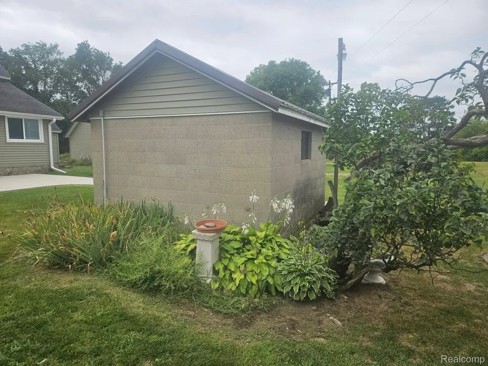 1660 W Brown Road Fremont Township, MI 48744