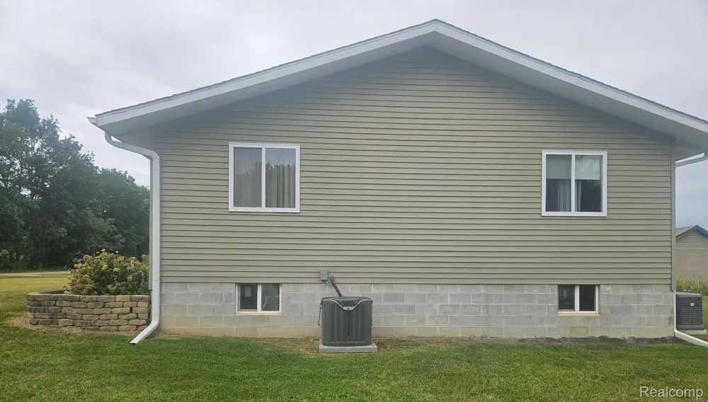 1660 W Brown Road Fremont Township, MI 48744
