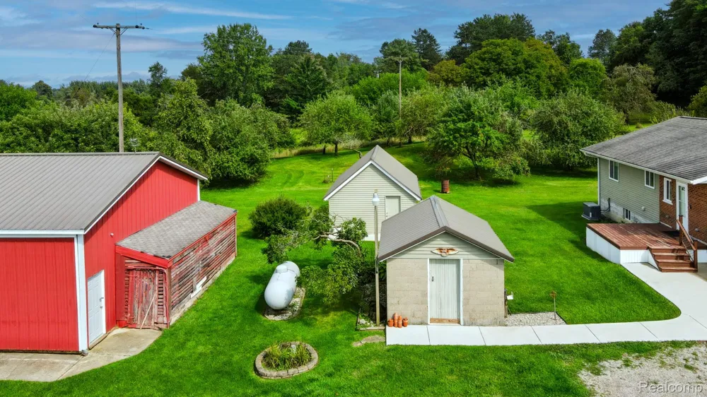 1660 W Brown Road Fremont Township, MI 48744