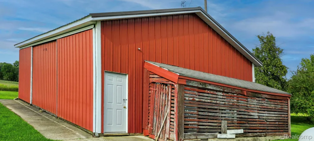 1660 W Brown Road Fremont Township, MI 48744