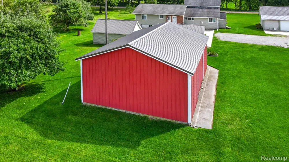 1660 W Brown Road Fremont Township, MI 48744