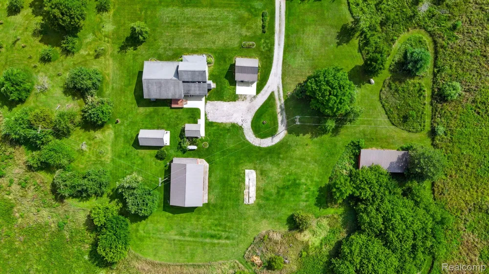 1660 W Brown Road Fremont Township, MI 48744