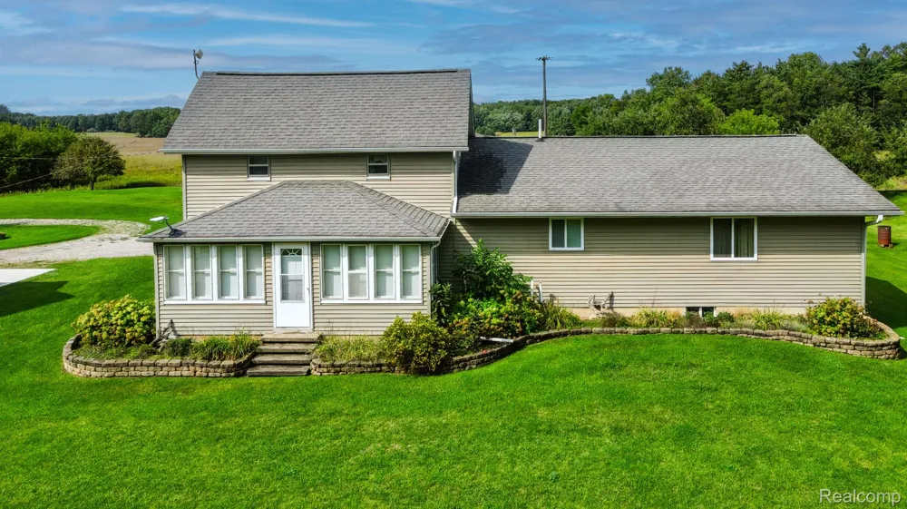 1660 W Brown Road Fremont Township, MI 48744