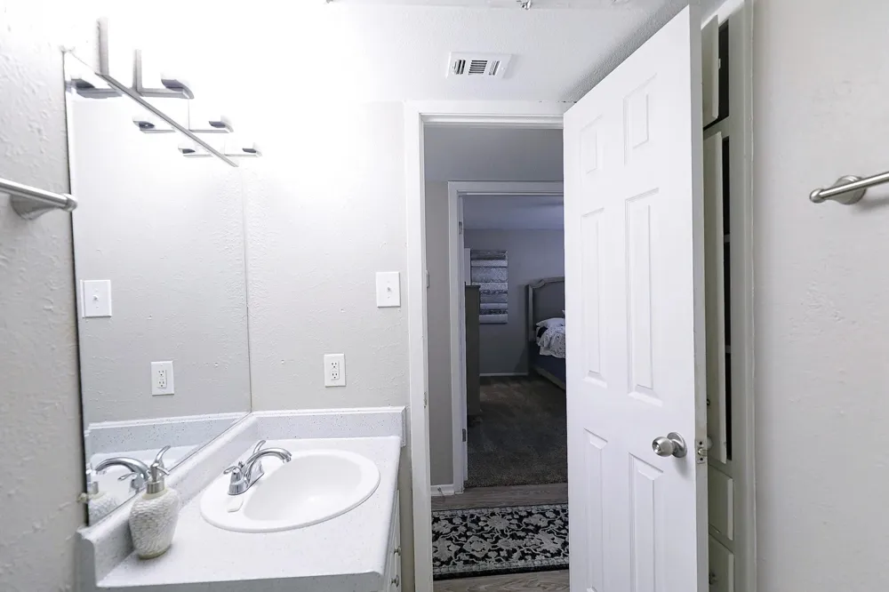8100 N Mopac Expressway #08-241 Austin, TX 78759
