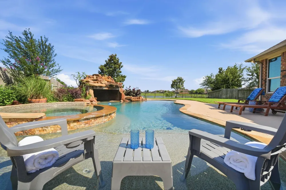1433 Hicks Field Lane League City, TX 77573