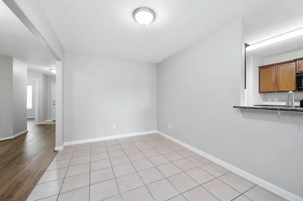 9815 Onyx Trail Drive Rosharon, TX 77583