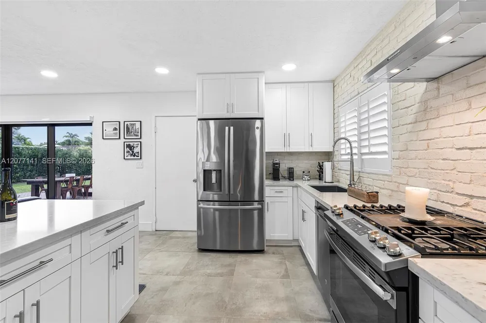 5210 SW 128th Ct Miami, FL 33175