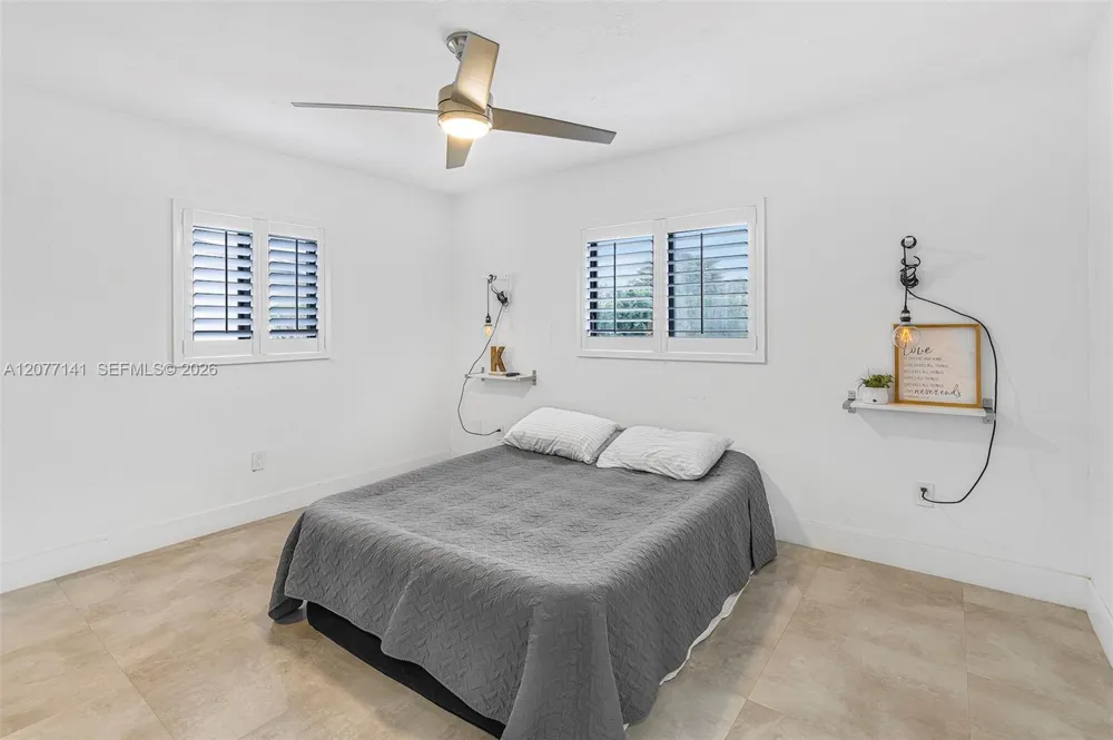 5210 SW 128th Ct Miami, FL 33175