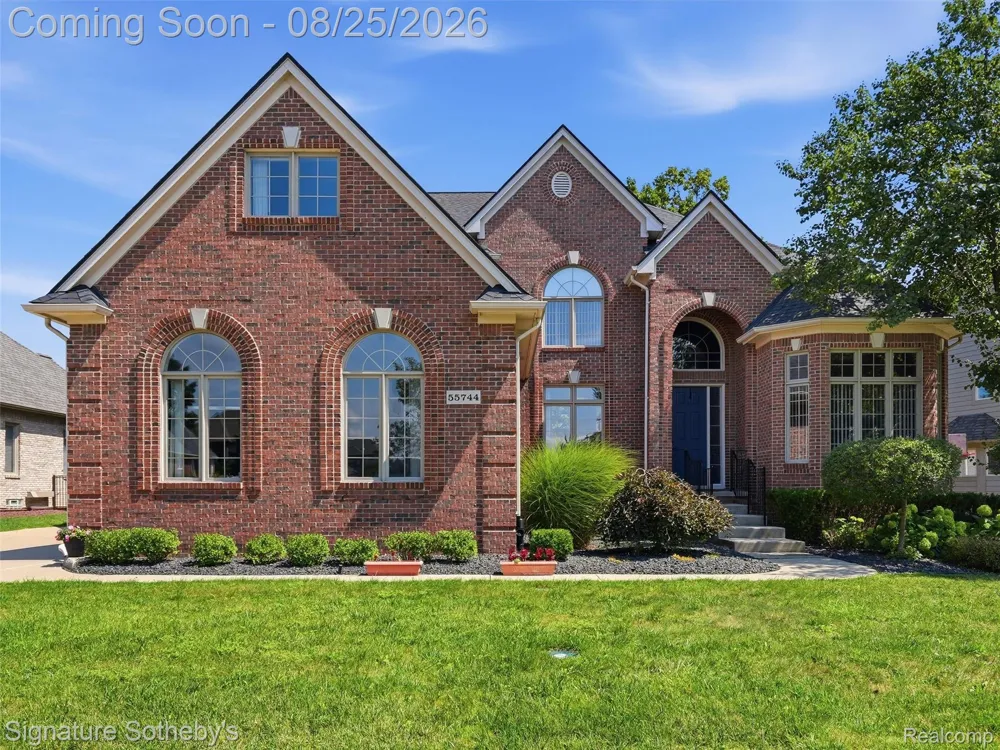 55744 Lancewood Drive Shelby Charter Township, MI 48316