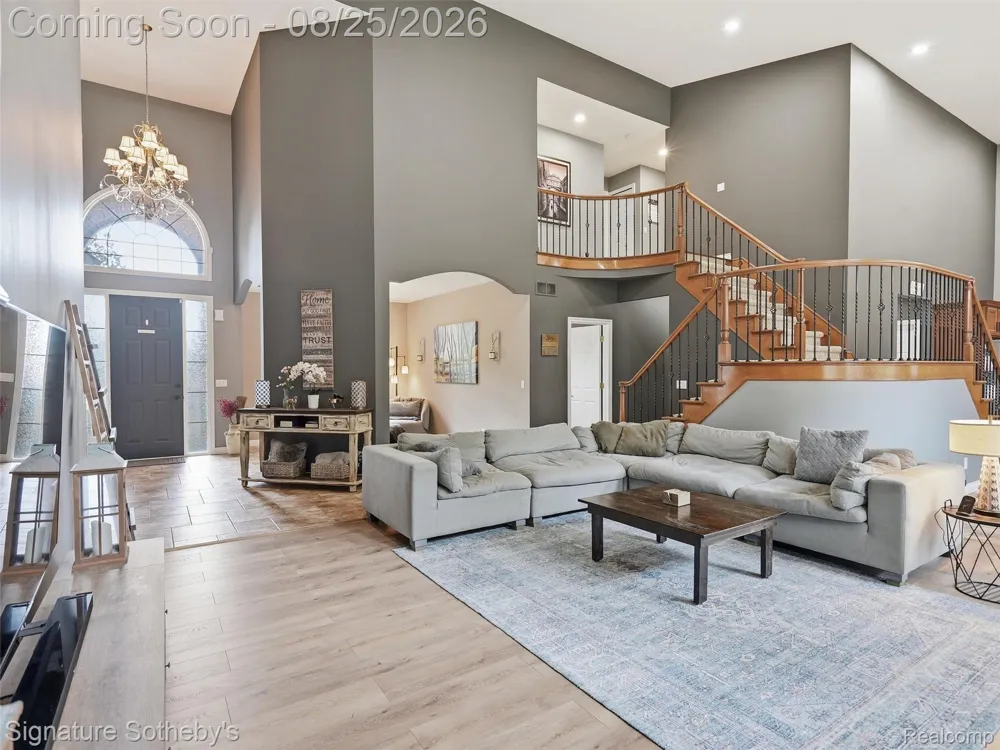 55744 Lancewood Drive Shelby Charter Township, MI 48316