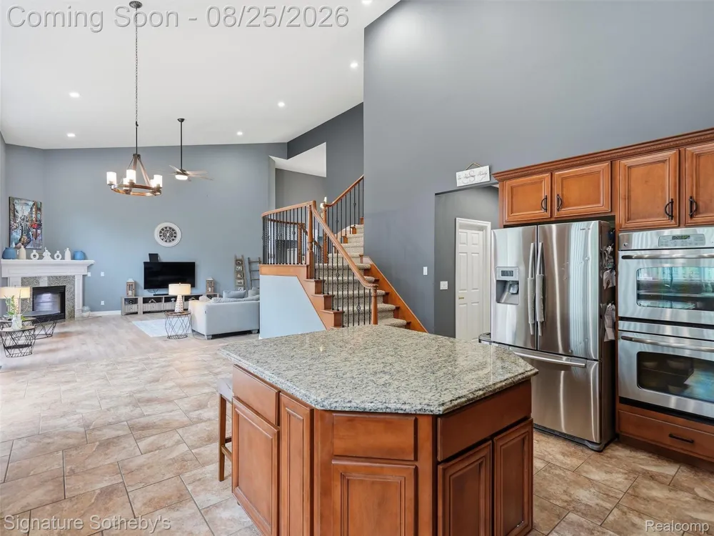 55744 Lancewood Drive Shelby Charter Township, MI 48316