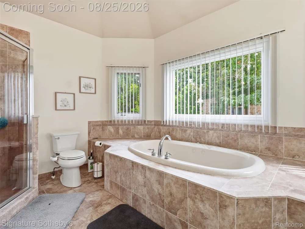 55744 Lancewood Drive Shelby Charter Township, MI 48316