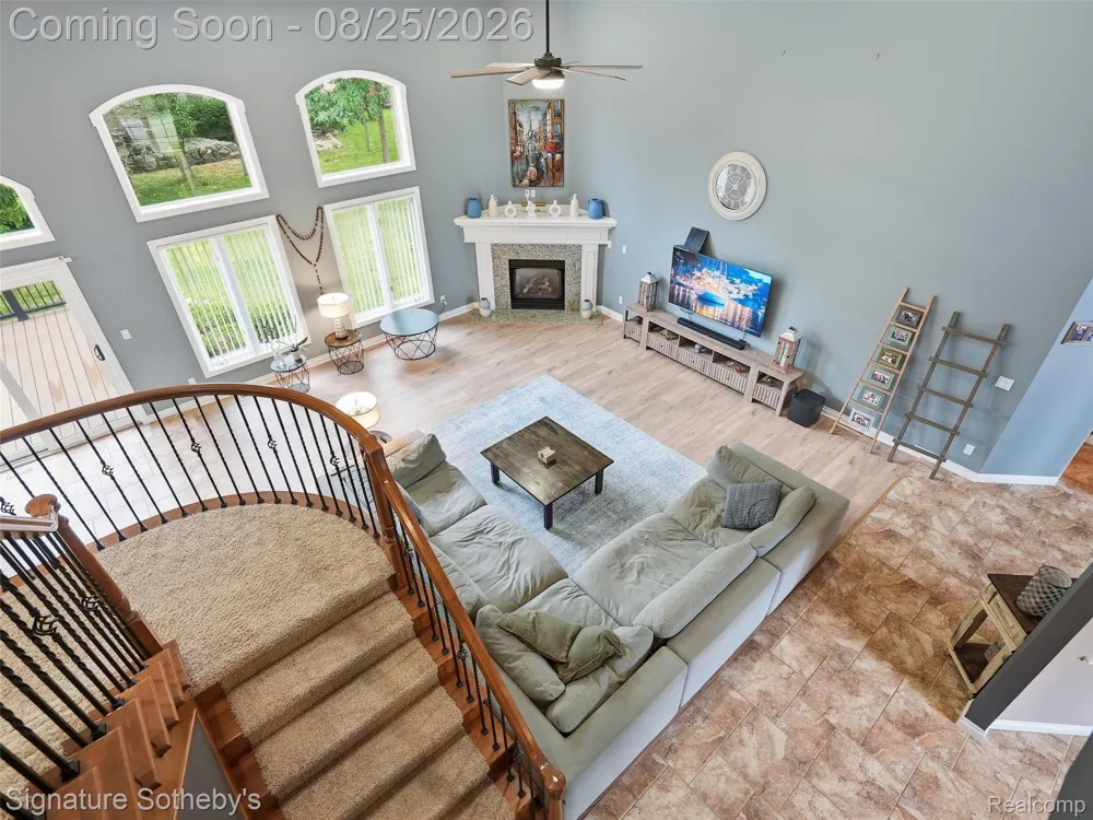 55744 Lancewood Drive Shelby Charter Township, MI 48316