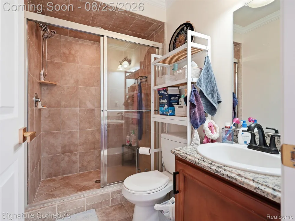 55744 Lancewood Drive Shelby Charter Township, MI 48316