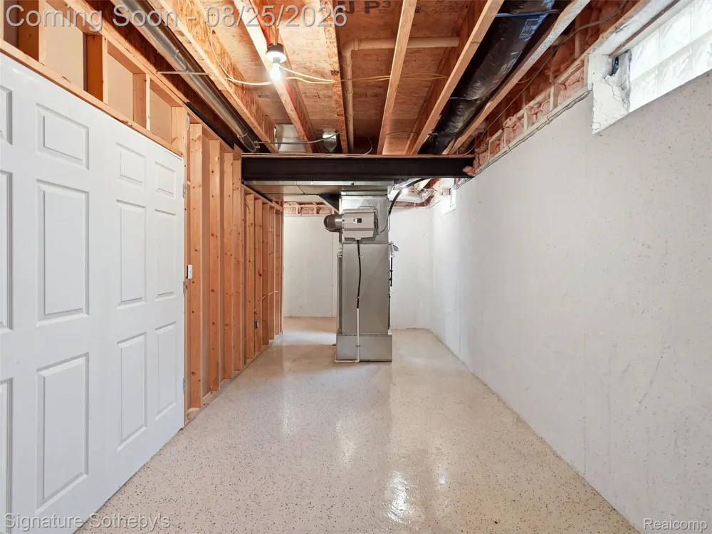 55744 Lancewood Drive Shelby Charter Township, MI 48316