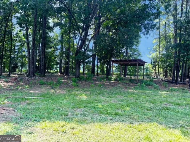 6648 Luthersville RD Gay, GA 30218