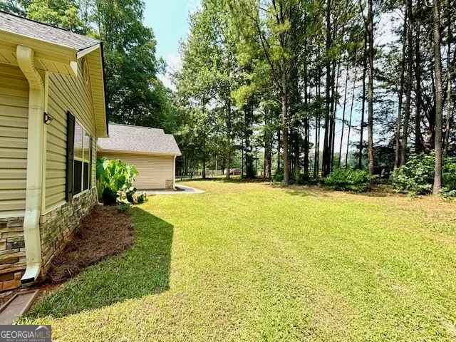 6648 Luthersville RD Gay, GA 30218