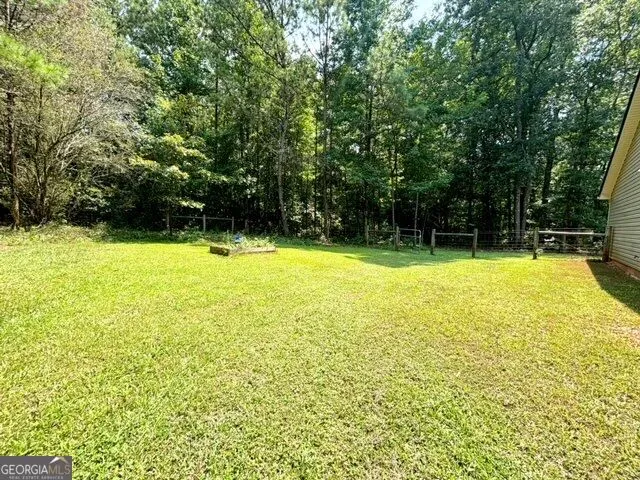 6648 Luthersville RD Gay, GA 30218