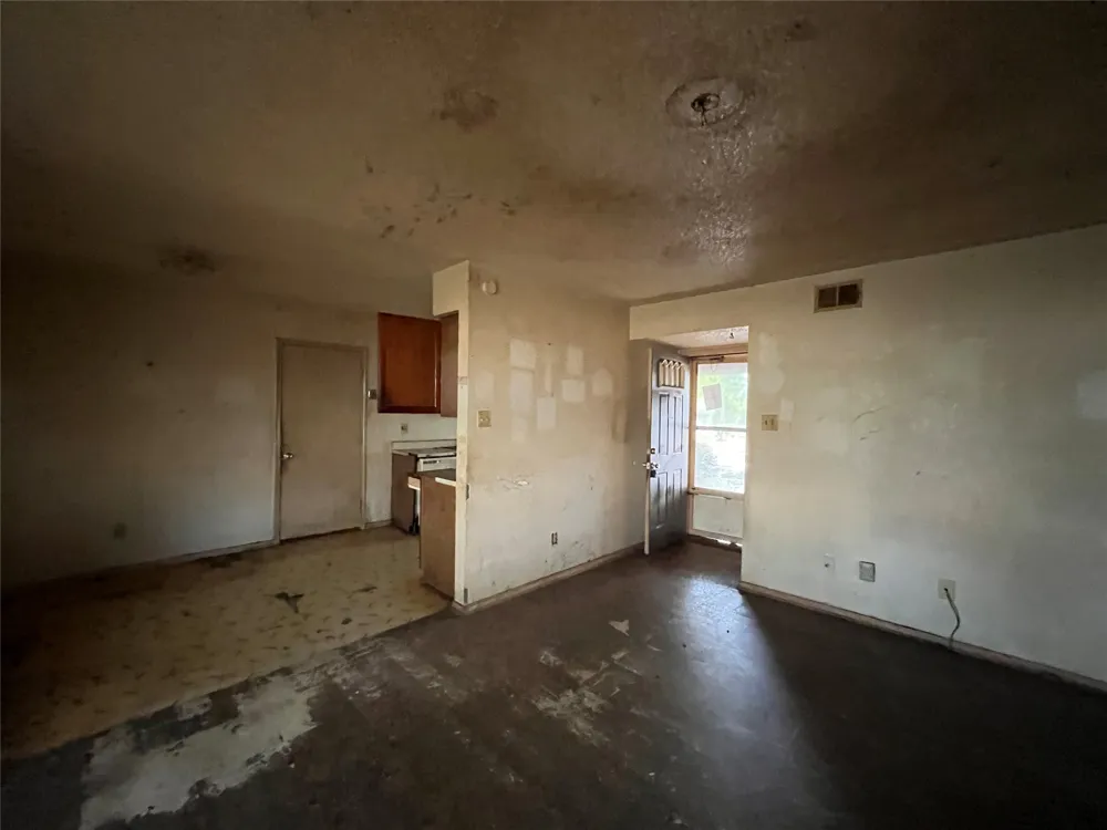 1201 Phillips Circle Kaufman, TX 75142