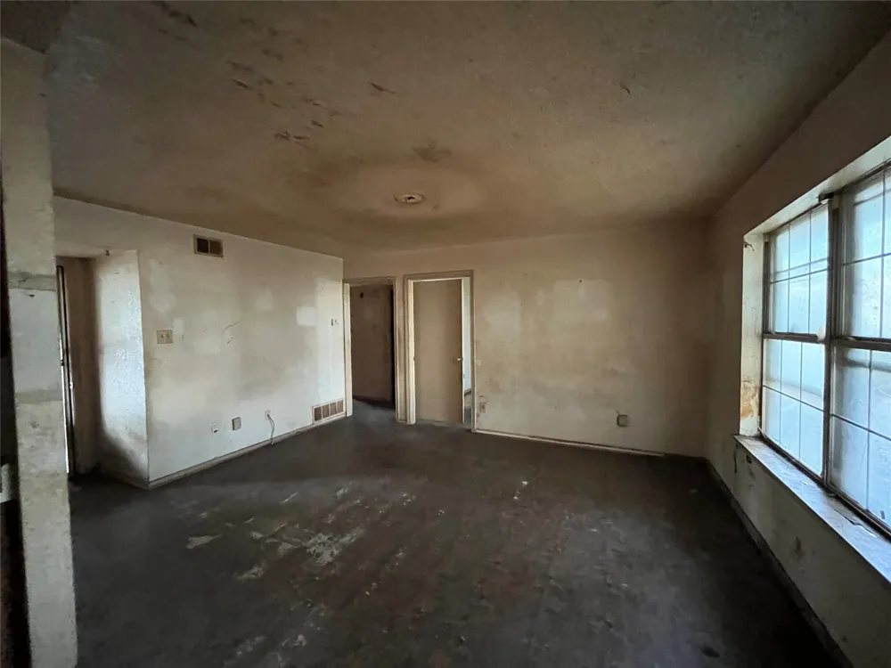 1201 Phillips Circle Kaufman, TX 75142