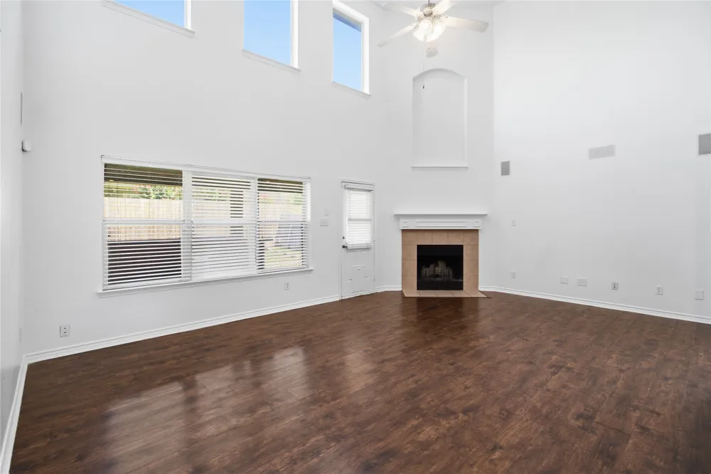2030 Diamondback Forney, TX 75126