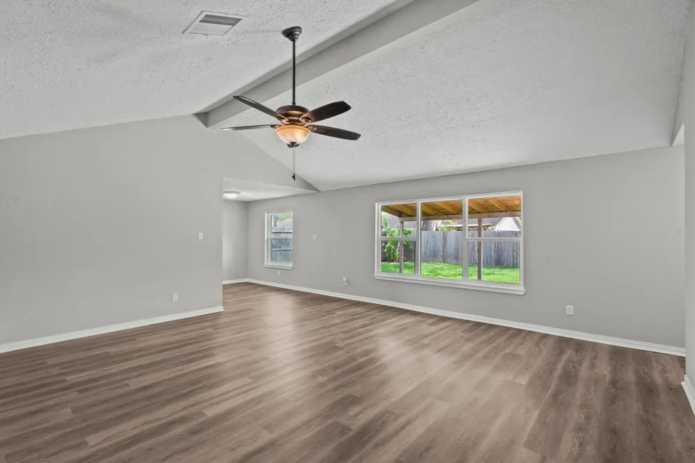 310 Windward Drive League City, TX 77573