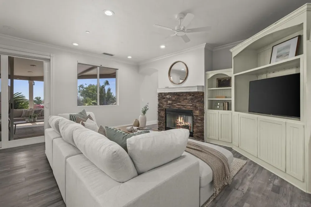 2255 Grace Lamay Terrace El Cajon, CA 92019