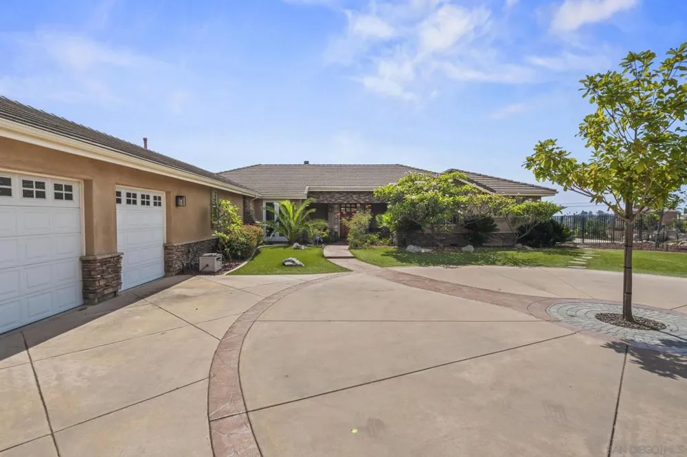 2255 Grace Lamay Terrace El Cajon, CA 92019