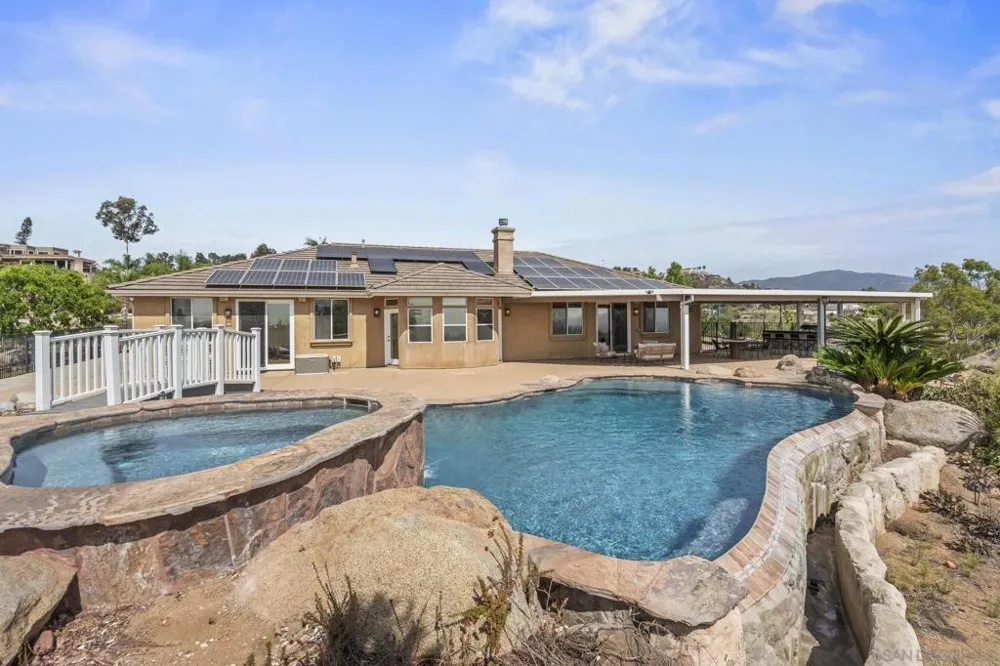 2255 Grace Lamay Terrace El Cajon, CA 92019