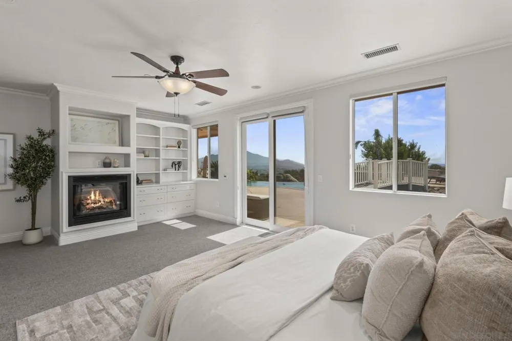 2255 Grace Lamay Terrace El Cajon, CA 92019