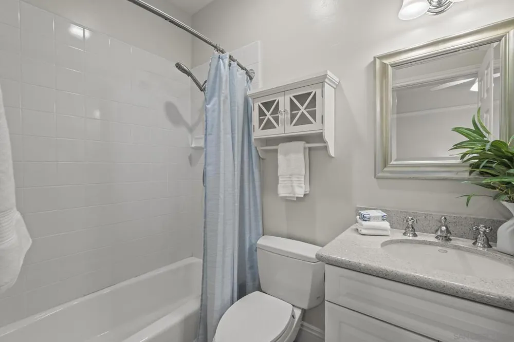 2255 Grace Lamay Terrace El Cajon, CA 92019