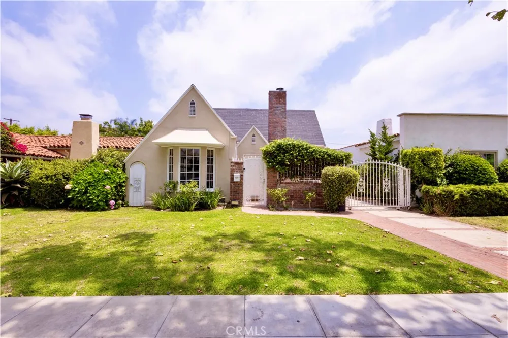 446 S La Peer Drive Beverly Hills, CA 90211