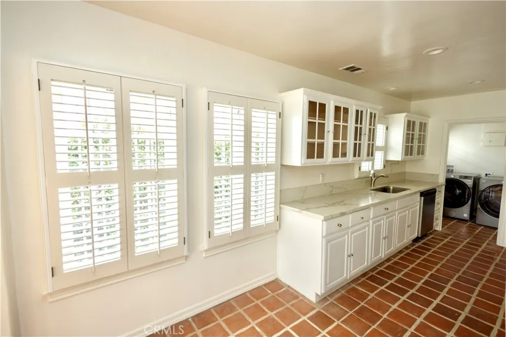 446 S La Peer Drive Beverly Hills, CA 90211