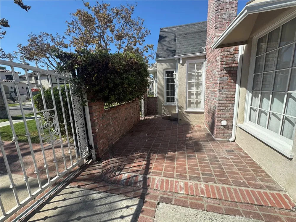 446 S La Peer Drive Beverly Hills, CA 90211