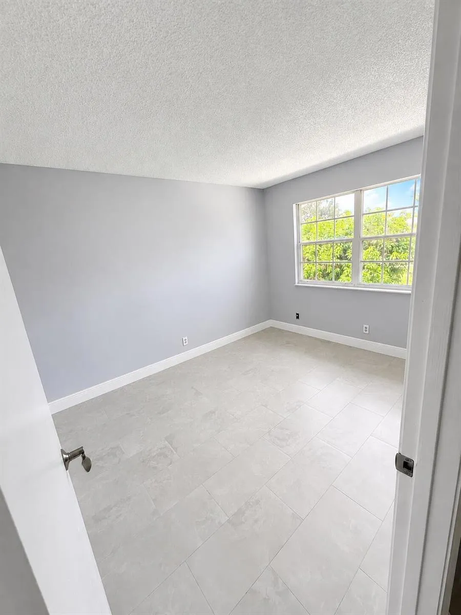 1560 SE ROYAL GREEN CIRCLE #201 Port St. Lucie, FL 34952
