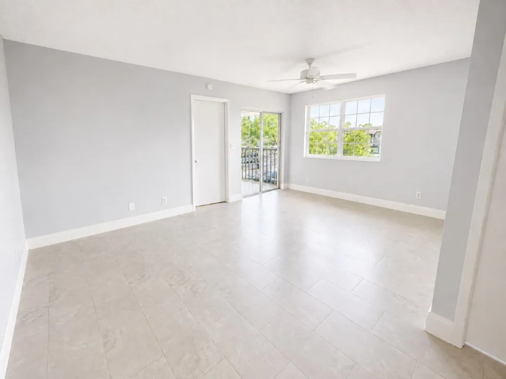 1560 SE ROYAL GREEN CIRCLE #201 Port St. Lucie, FL 34952