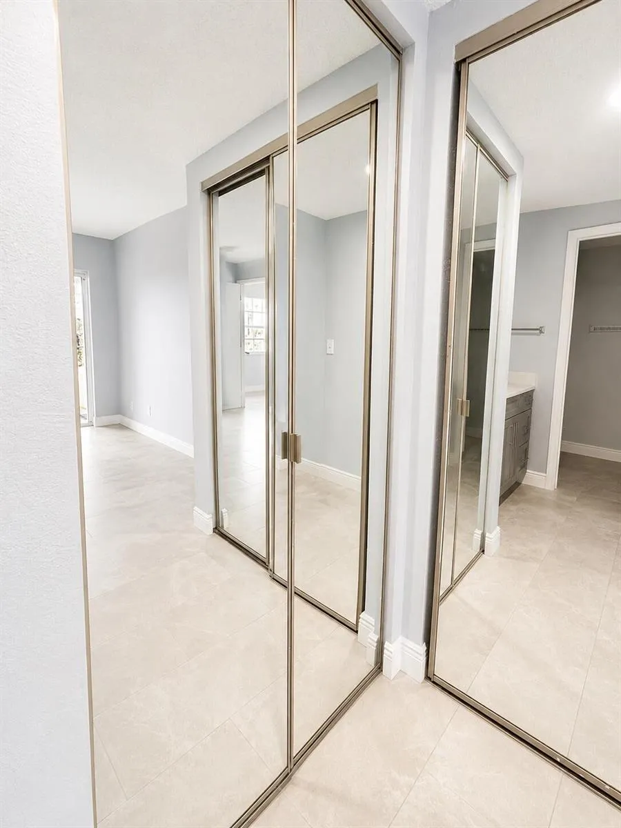 1560 SE ROYAL GREEN CIRCLE #201 Port St. Lucie, FL 34952
